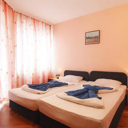 Gasthuis диамант 3*